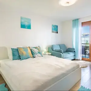  Apartman Aurora